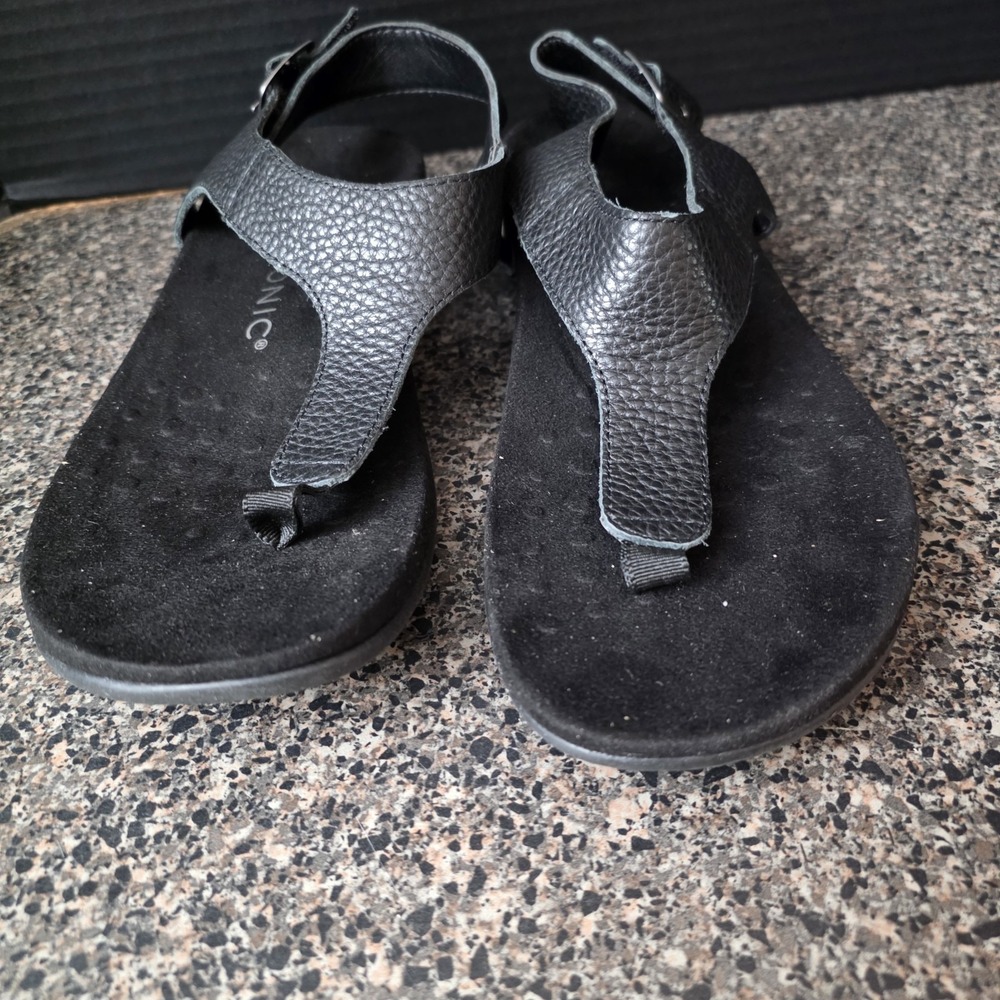 Vionic Terra Sandals Women Size 9 Black Leather Toe Post Orthotic Comfort - Picture 2 of 10